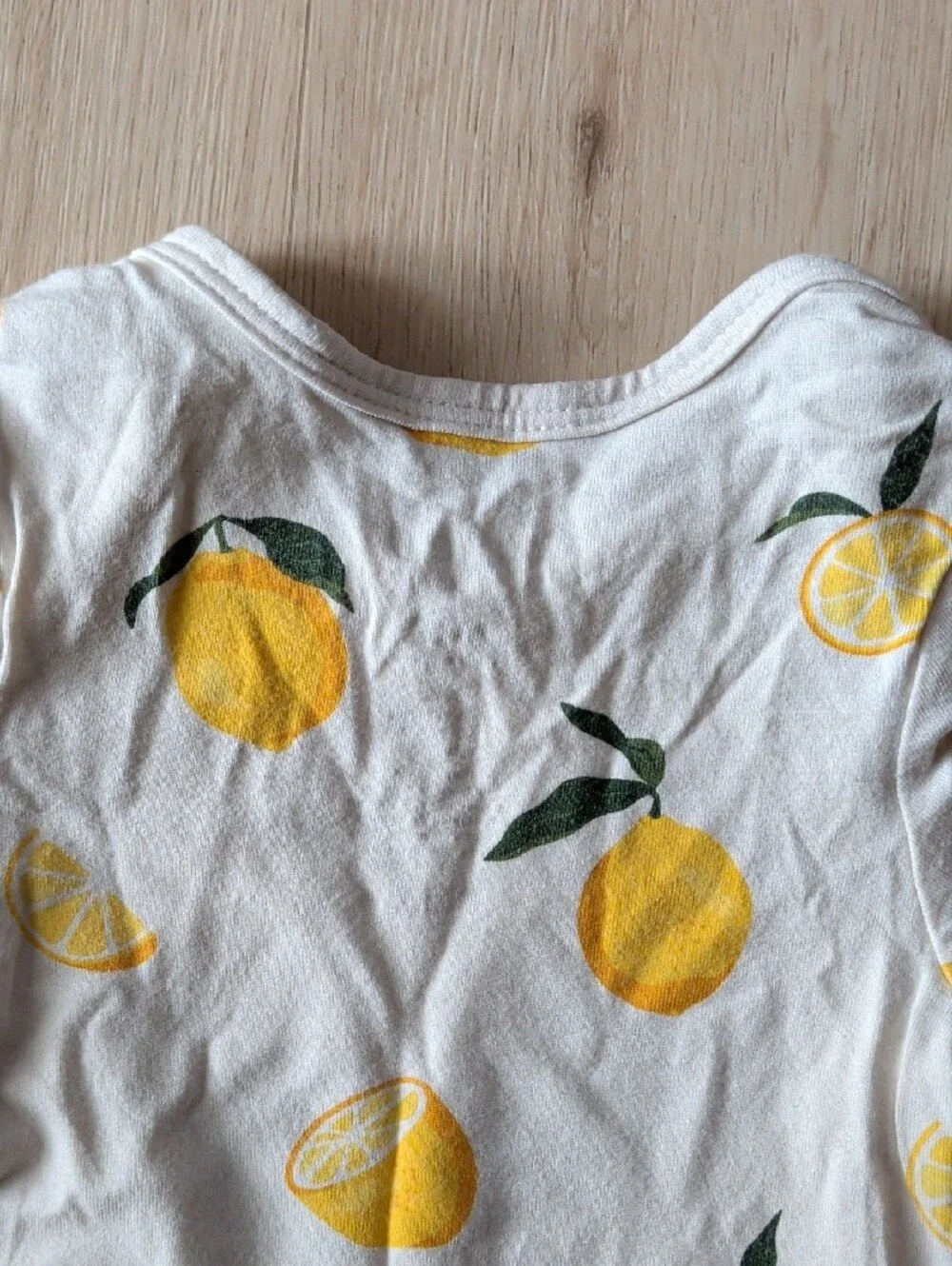 Kyte BABY White Lemon-Print Short Sleeve Bodysuit